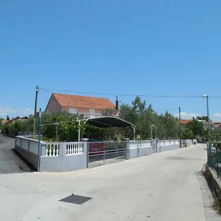 Apartment Jelka I Branko *