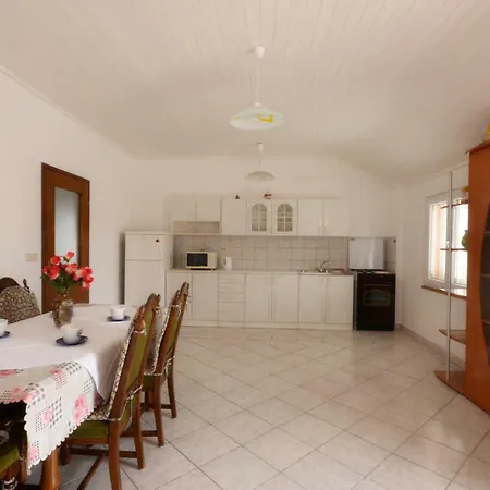 Jelka I Branko Apartment Vodice